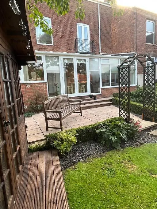 5A - 'Your Place' A Unique Space To Make Your Own. Elloughton 0*,  United Kingdom